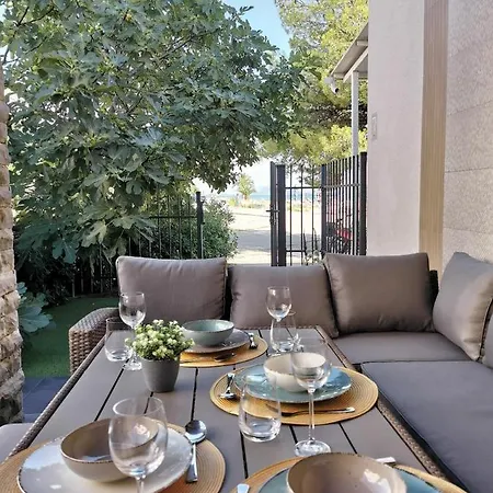 Beachfeeling * Srima